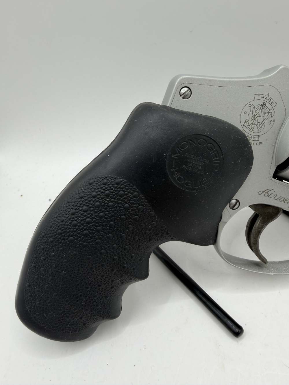 Smith & Wesson 642-2, 38 SPL+P, 1.75”, No Reserve! -img-1