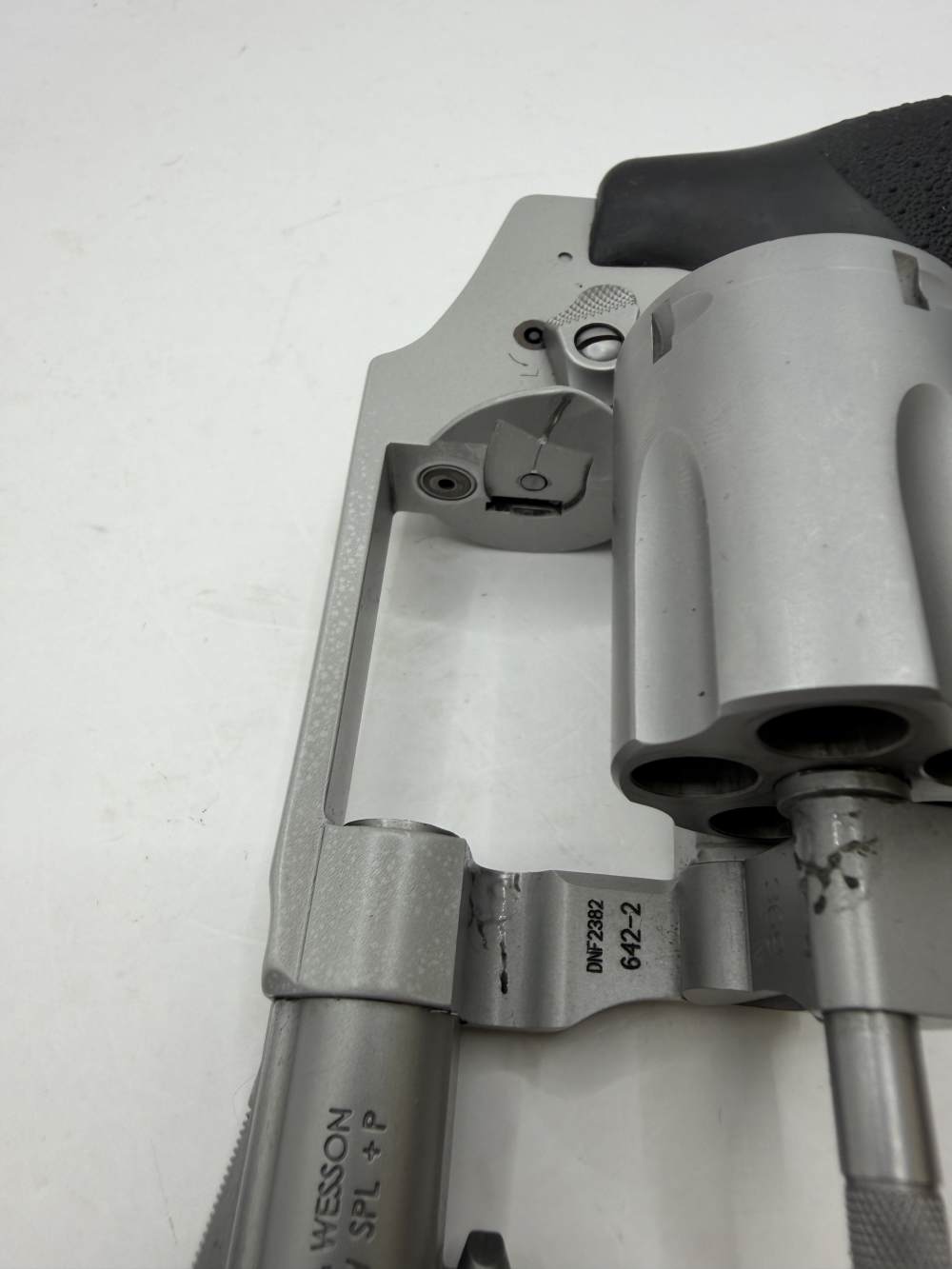 Smith & Wesson 642-2, 38 SPL+P, 1.75”, No Reserve! -img-11