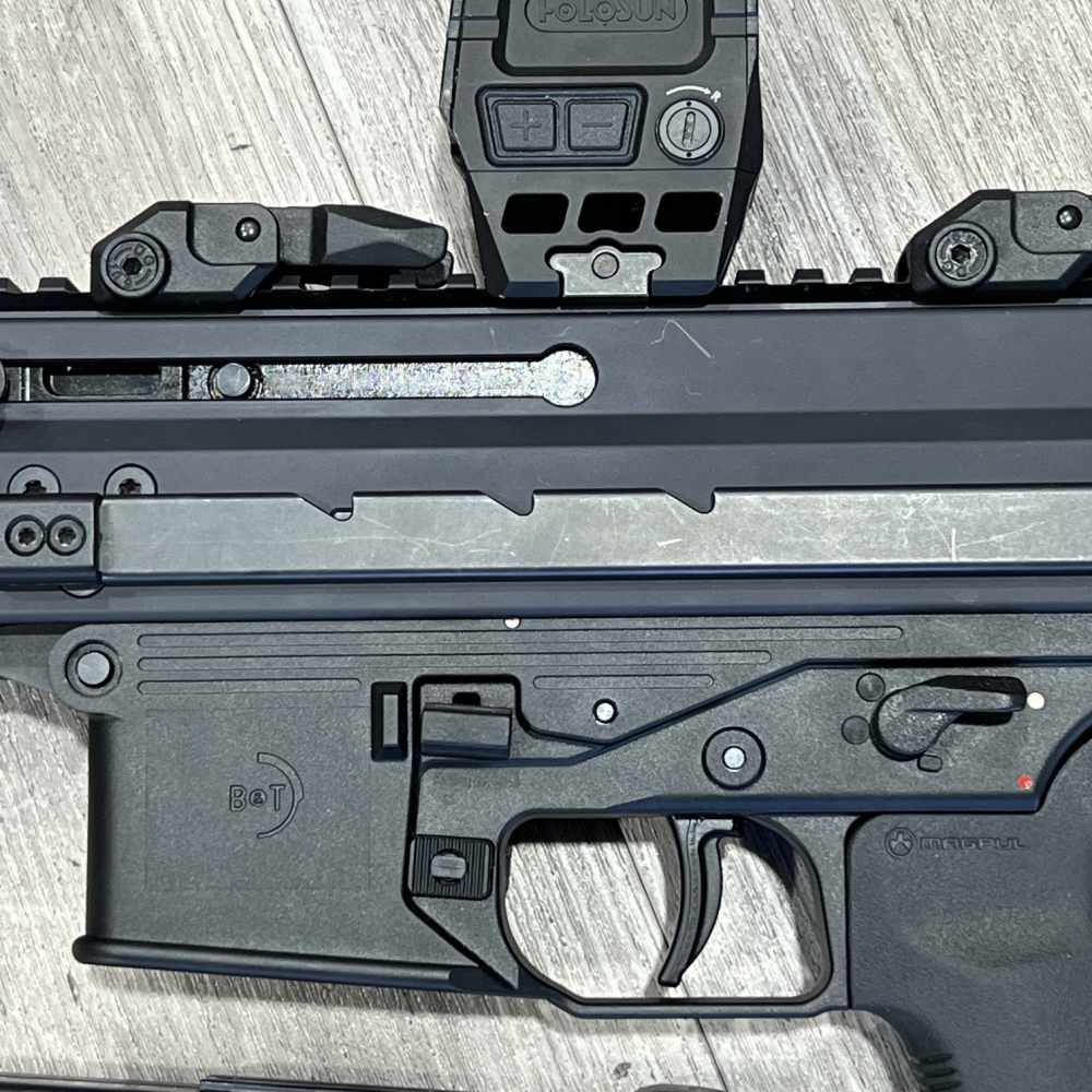 EXCELLENT B&T APC9K Pro 9mm PCC 5.5" Holosun AEMS 4 Mags-img-6