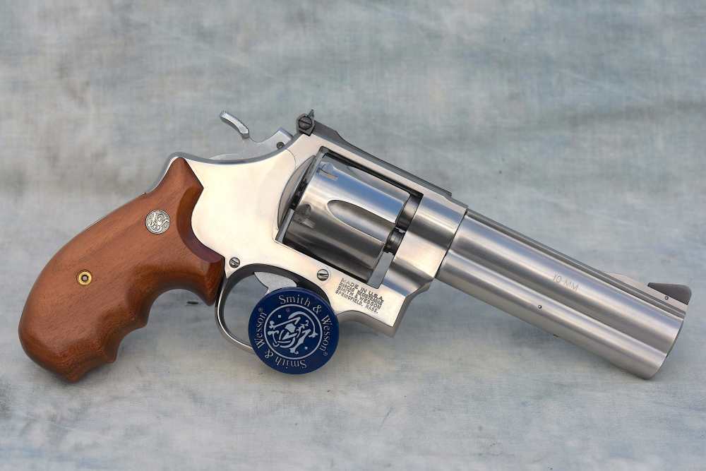 SCARCE LNIB Smith & Wesson 610 10mm 5"-img-4