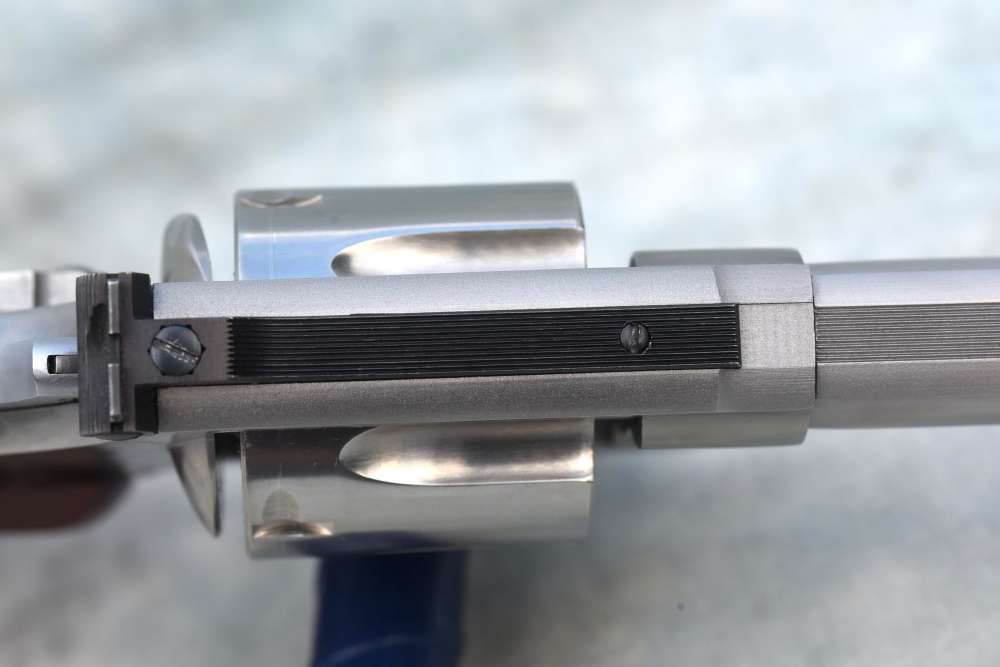 SCARCE LNIB Smith & Wesson 610 10mm 5"-img-19