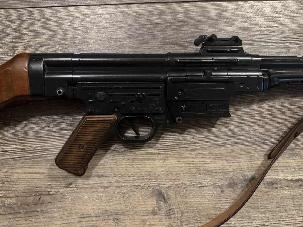 ATI Schmeisser GSG-STG44 22LR Used-img-17