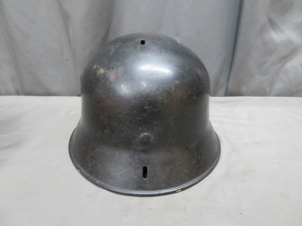 WWII GERMAN CIVIL POLICE MODEL 1934 HELMET-“SALT & PEPPER SHAKER” AIR VENTS-img-6