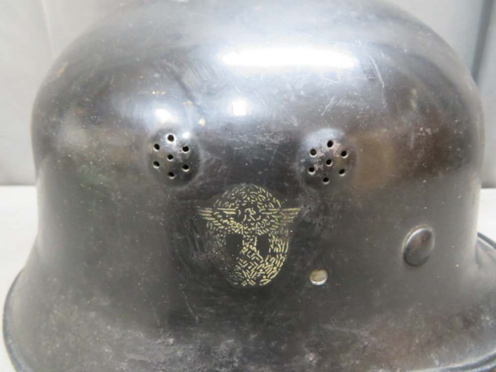 WWII GERMAN CIVIL POLICE MODEL 1934 HELMET-“SALT & PEPPER SHAKER” AIR VENTS-img-2