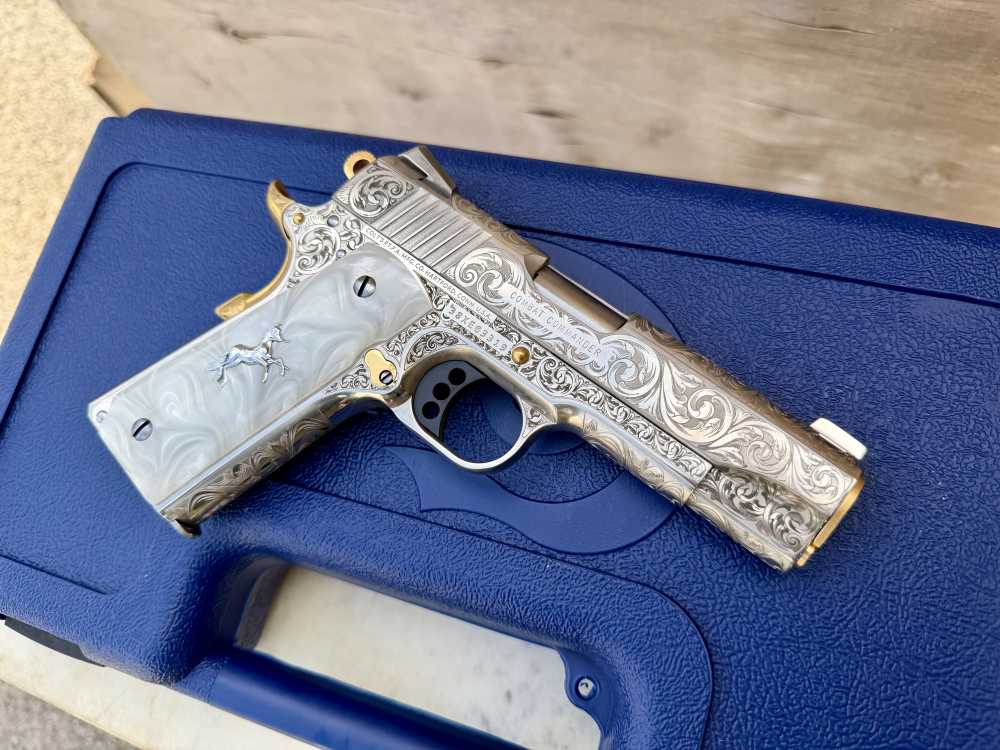 Colt Combat Commander 38 super Icy Bright Nickel ENGRAVED & 24k Gold -img-6