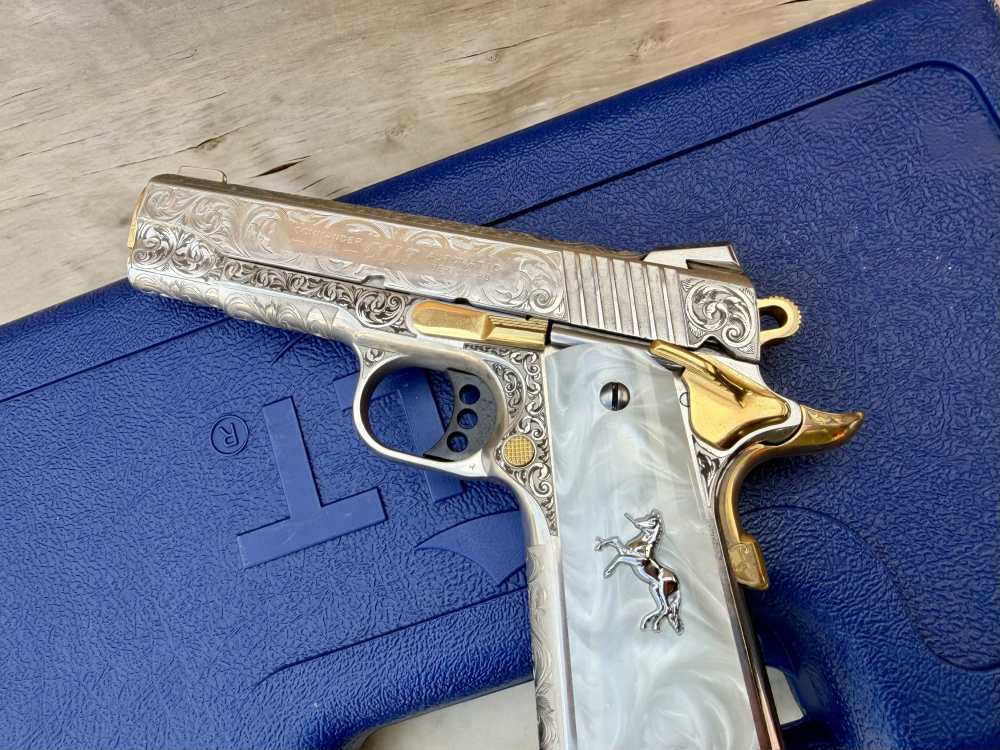 Colt Combat Commander 38 super Icy Bright Nickel ENGRAVED & 24k Gold -img-5