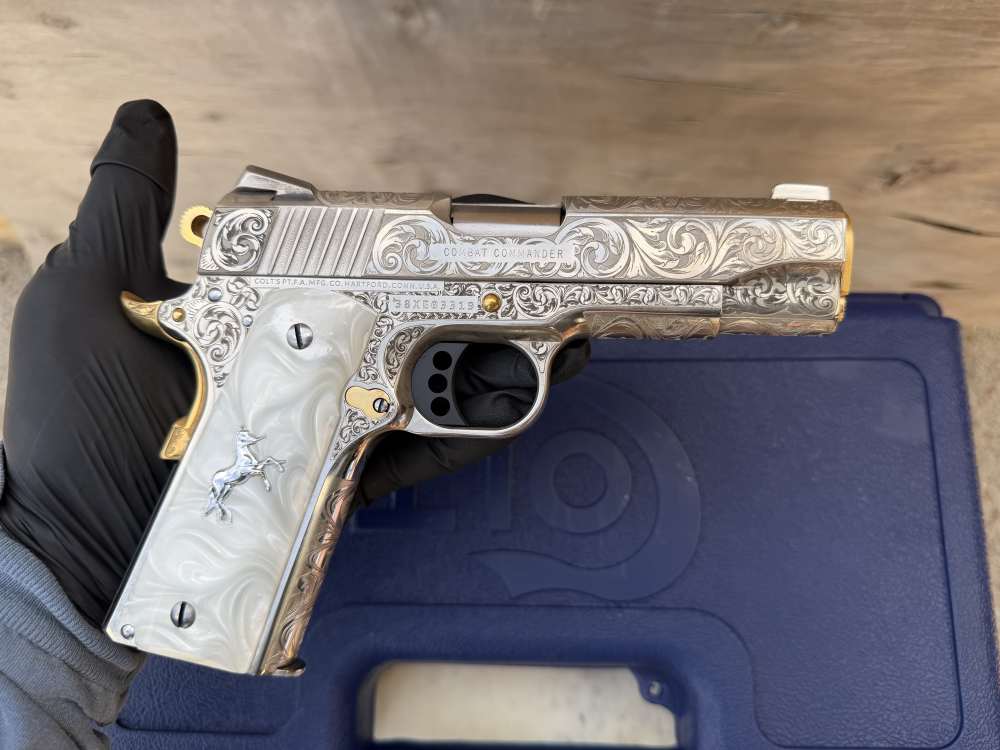 Colt Combat Commander 38 super Icy Bright Nickel ENGRAVED & 24k Gold -img-14