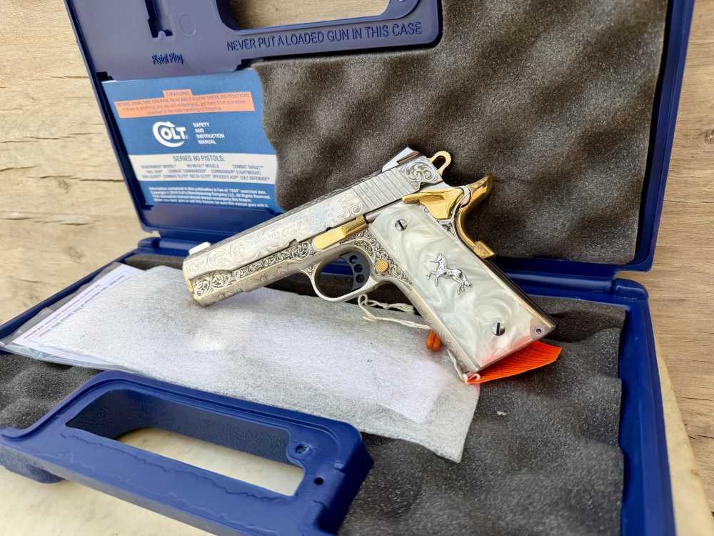 Colt Combat Commander 38 super Icy Bright Nickel ENGRAVED & 24k Gold -img-25