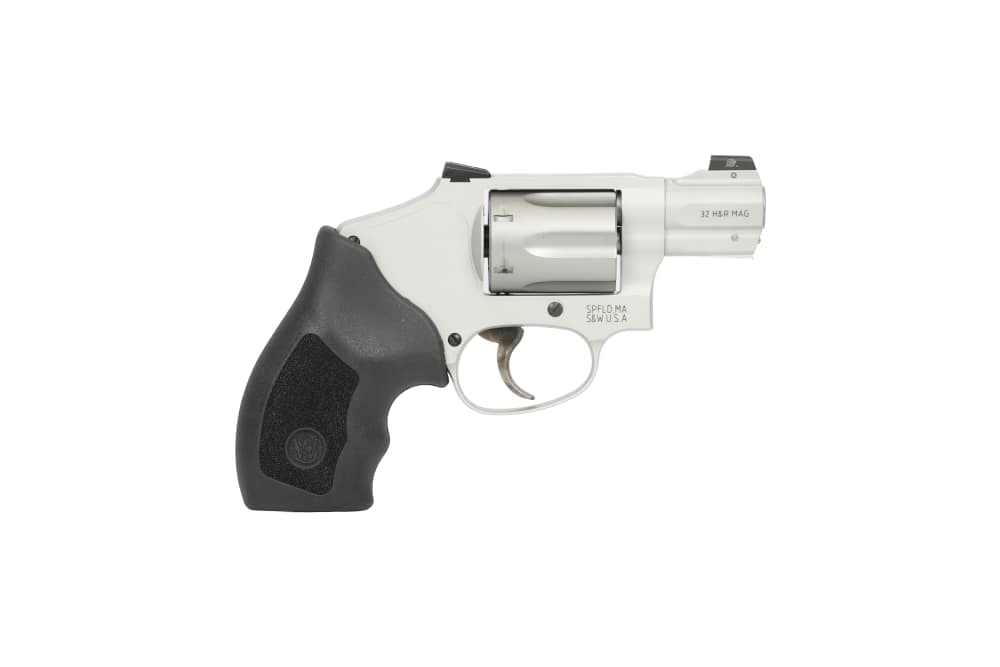 Smith and Wesson 632 UC 32 H&R Mag + VZ  Grips NEW-img-1
