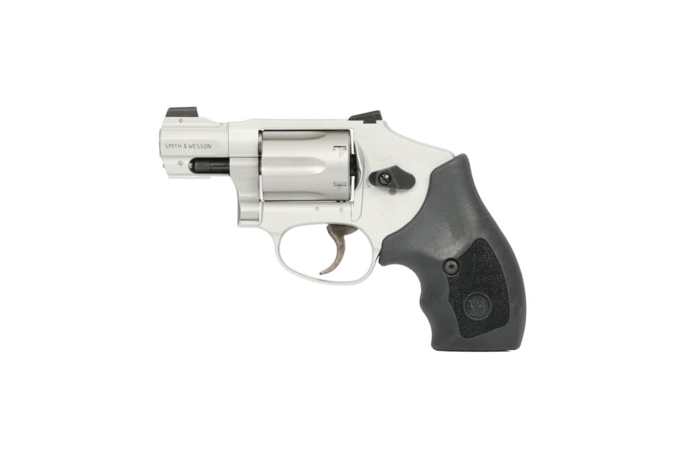 Smith and Wesson 632 UC 32 H&R Mag + VZ  Grips NEW-img-0