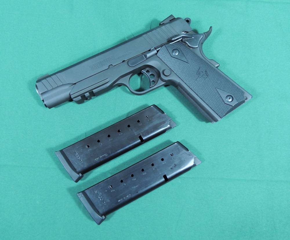 Taurus PT-1911 45 ACP With Case and Manuals PT1911-img-1