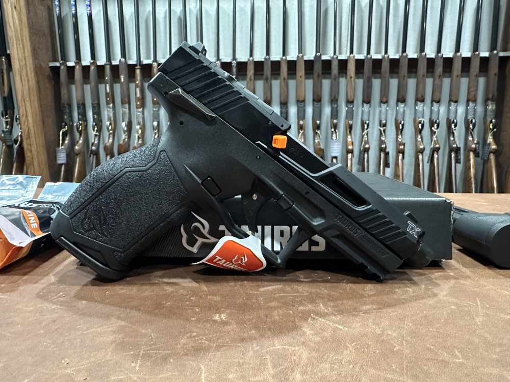 Taurus TX22 .22LR TORO BUNDLE 3- 22 ROUND MAGS 1-16 ROUND THREADED BRL-img-3