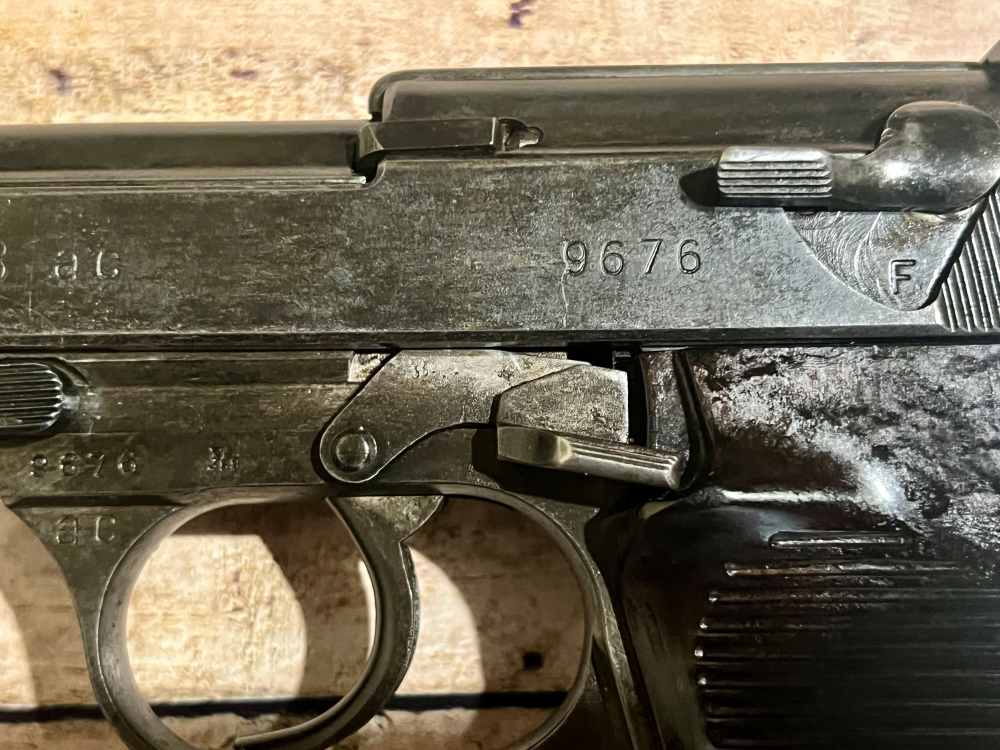 P38 AC NO DATE-img-4