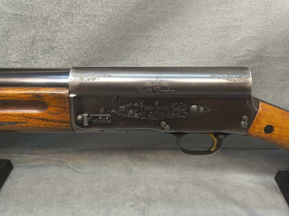 BROWNING A5 LIGHT TWELVE 12GA 26"-img-7