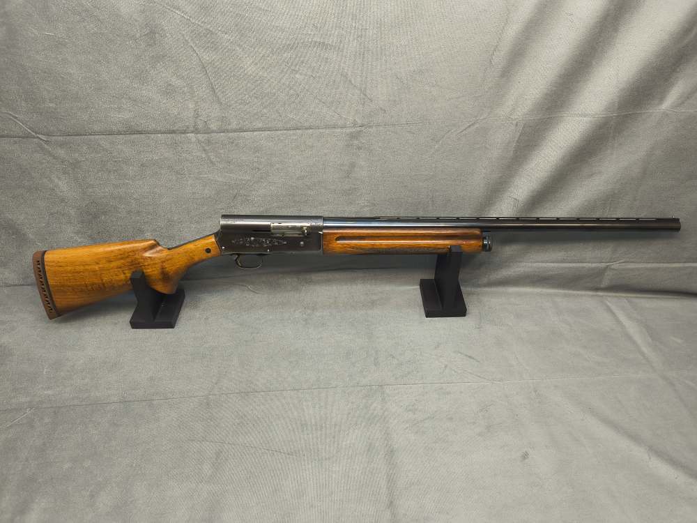 BROWNING A5 LIGHT TWELVE 12GA 26"-img-0