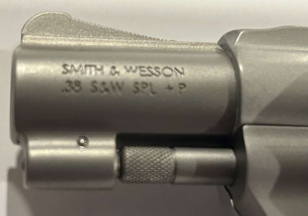 Smith & Wesson 38sp +P Wooden Grips-img-2