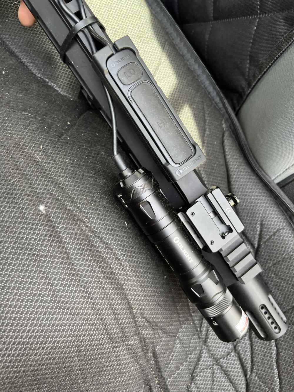 Diamondback ar15 with sig red dot and laser/light combo -img-5