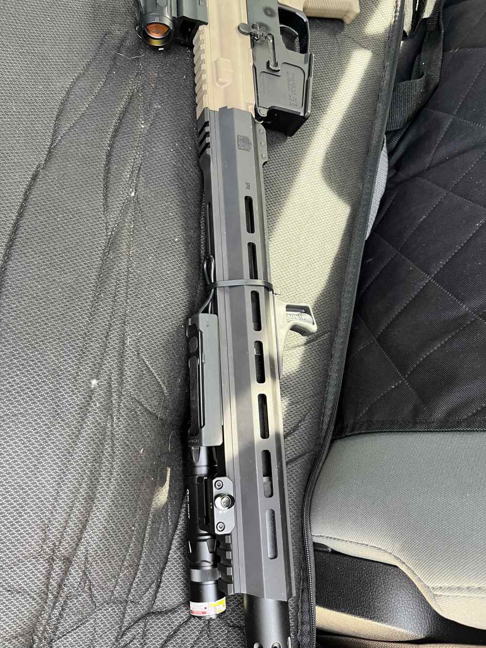 Diamondback ar15 with sig red dot and laser/light combo -img-2