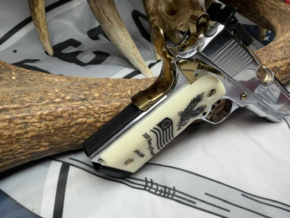 EAA Corp MC1911 45ACP 250TH SS/GOLD 250 YEARS OF FREEDOM-img-4