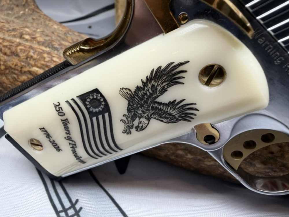 EAA Corp MC1911 45ACP 250TH SS/GOLD 250 YEARS OF FREEDOM-img-3
