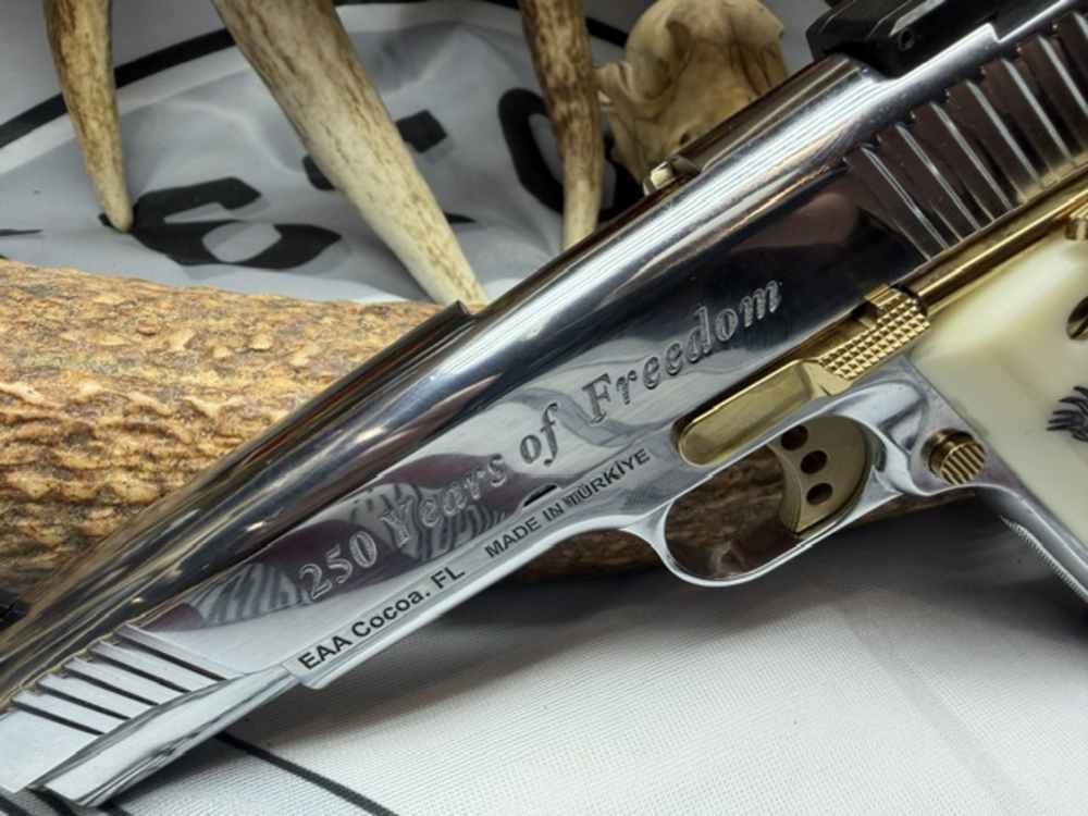 EAA Corp MC1911 45ACP 250TH SS/GOLD 250 YEARS OF FREEDOM-img-10