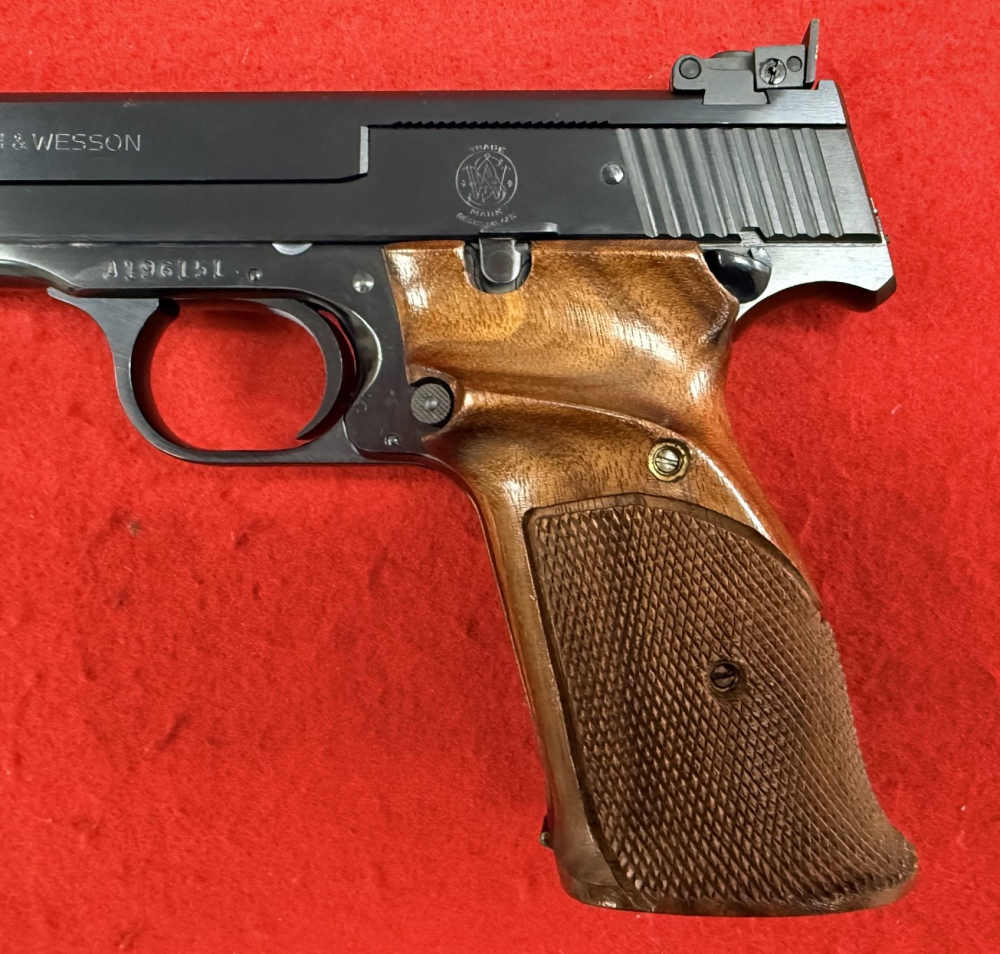 Smith & Wesson Model 41 .22LR -No Reserve--img-4