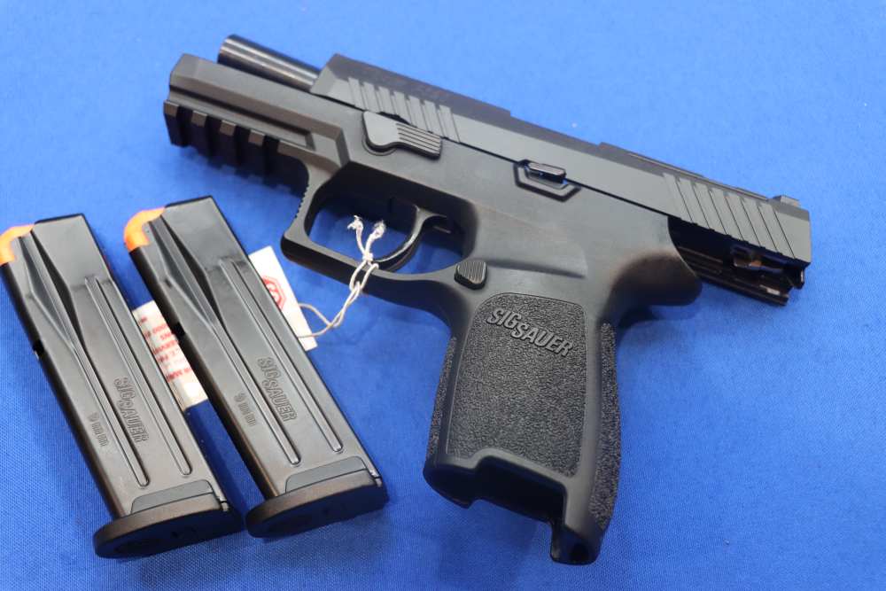 Sig Sauer Model P320 Compact Pistol 9MM Optics Ready NIGHT SIGHTS 15RD 320C-img-14