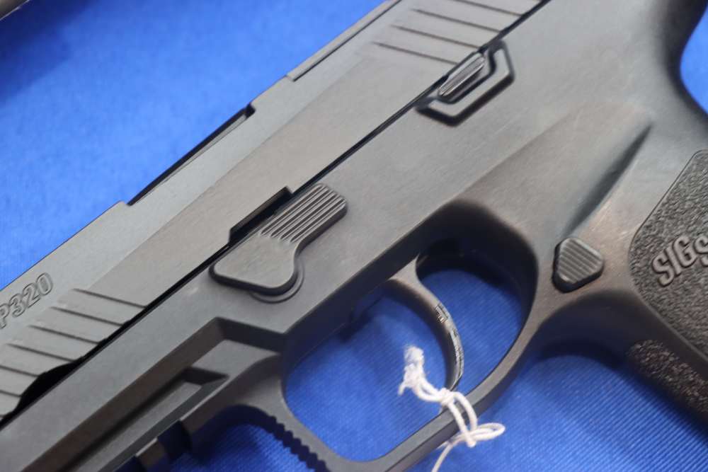 Sig Sauer Model P320 Compact Pistol 9MM Optics Ready NIGHT SIGHTS 15RD 320C-img-3