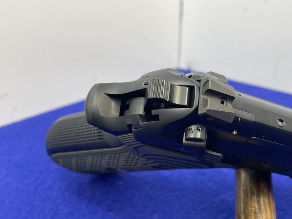 Beretta 92G Brigadier Tactical 9mm 4.7" Blk *WILSON COMBAT EDITION PISTOL*-img-32
