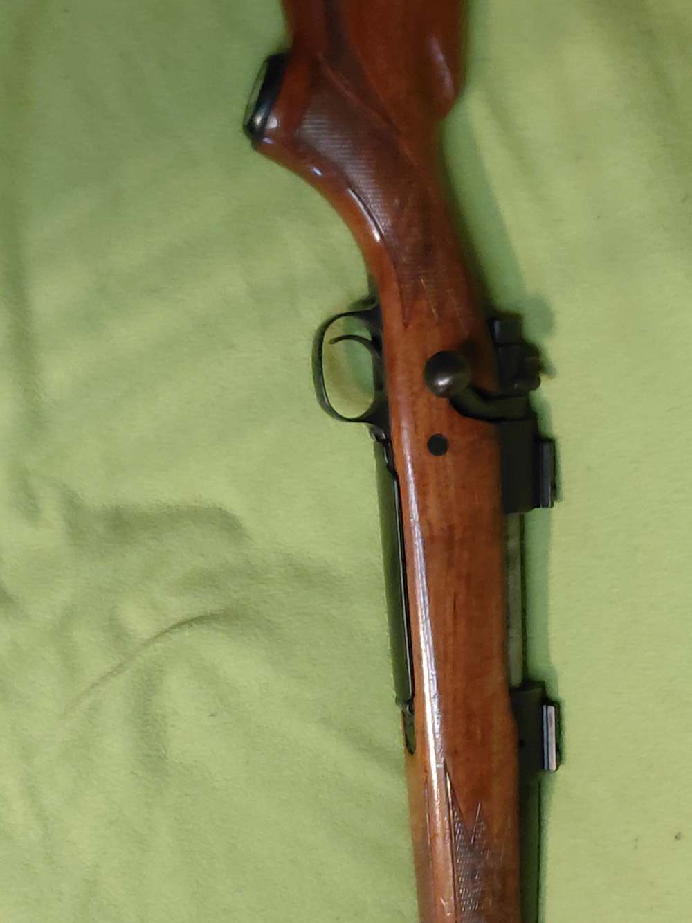 .225 Model 70 rifle with dies, and brass-img-11