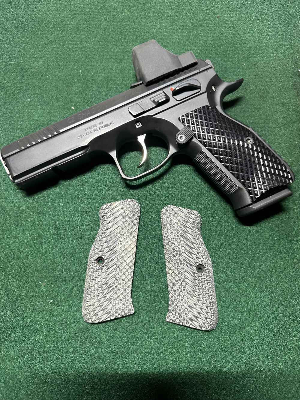 CZ accushadow 2-img-3