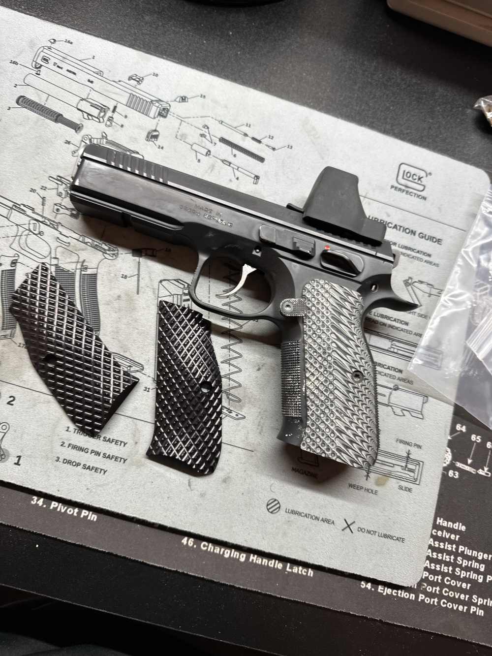 CZ accushadow 2-img-7