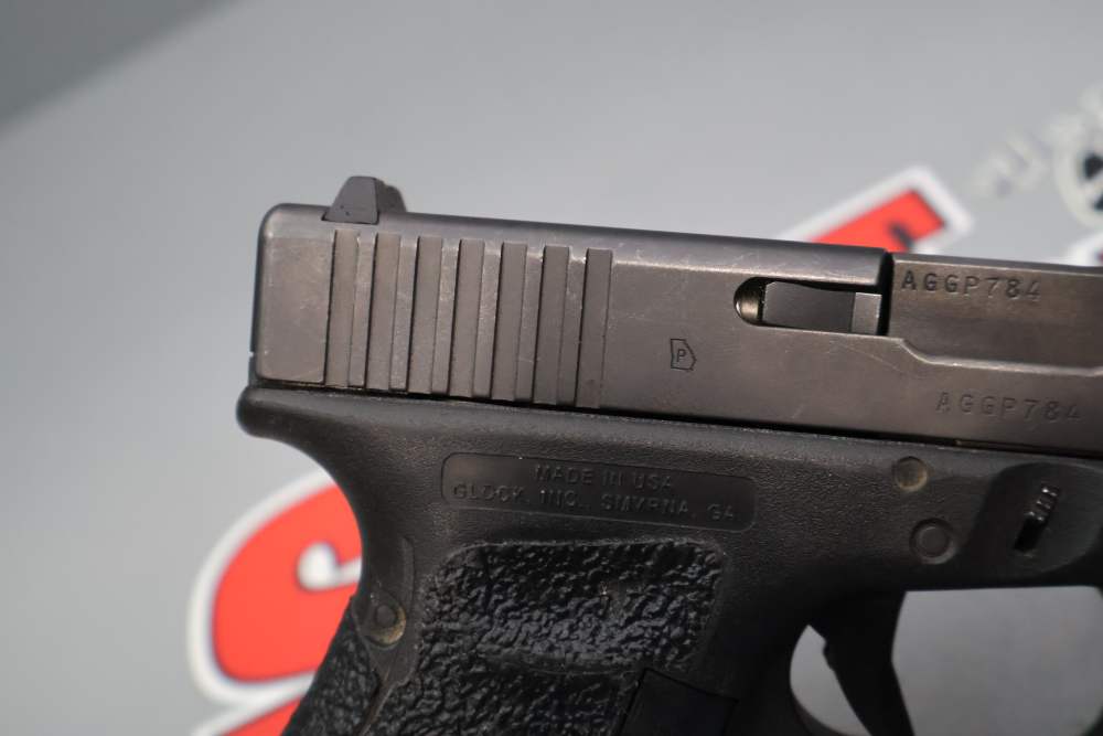 Glock 23 Gen 4 4.02" .40 S&W w/Case -img-13