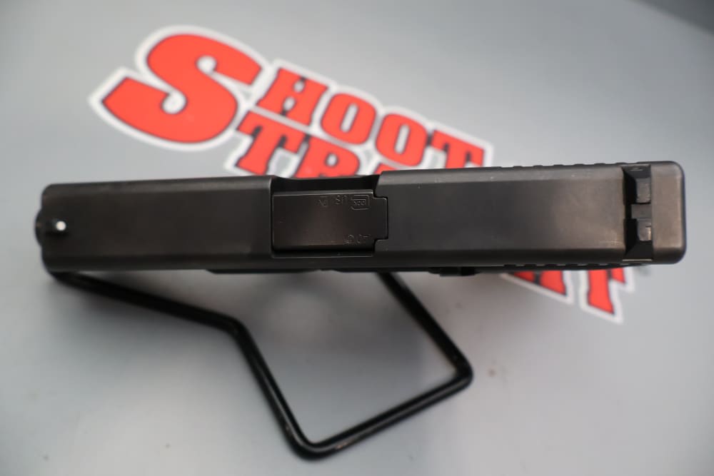 Glock 23 Gen 4 4.02" .40 S&W w/Case -img-17