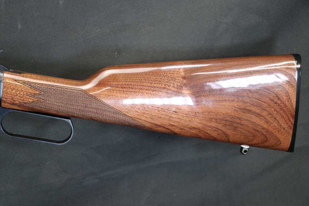 Browning BL-22 Grade II .22LR Lever Action 20" Blued Gloss Walnut Engraved-img-17