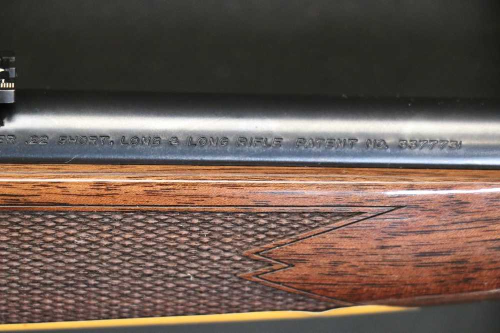 Browning BL-22 Grade II .22LR Lever Action 20" Blued Gloss Walnut Engraved-img-9