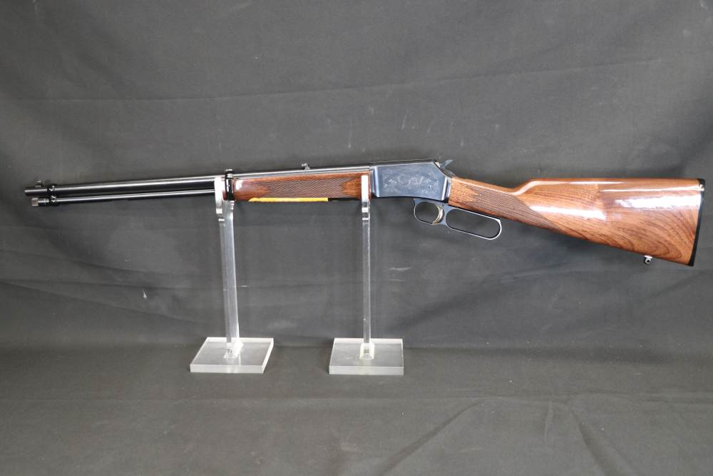 Browning BL-22 Grade II .22LR Lever Action 20" Blued Gloss Walnut Engraved-img-1