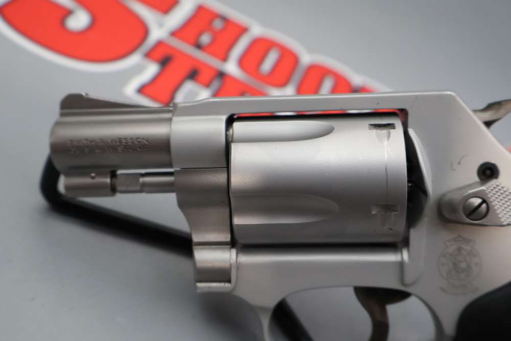 Smith & Wesson Model 637-2 Airweight 1.875" .38 SPL+P w/Case -img-7
