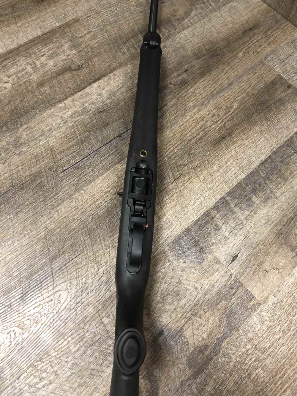 Ruger 10/22 Semi Auto Rifle 18.5" Carbine Black Synthetic 10 Rd Factory Mag-img-18