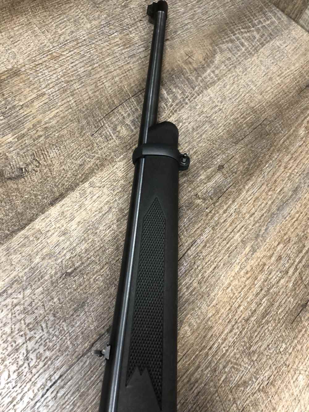 Ruger 10/22 Semi Auto Rifle 18.5" Carbine Black Synthetic 10 Rd Factory Mag-img-15