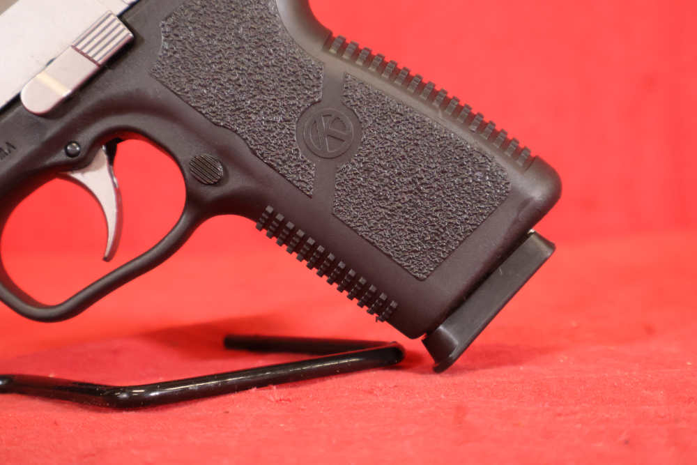 Kahr CW9 9mm 3.6" 7rd Tritium Front-img-5