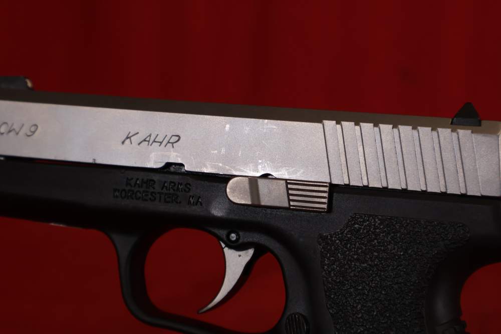 Kahr CW9 9mm 3.6" 7rd Tritium Front-img-16