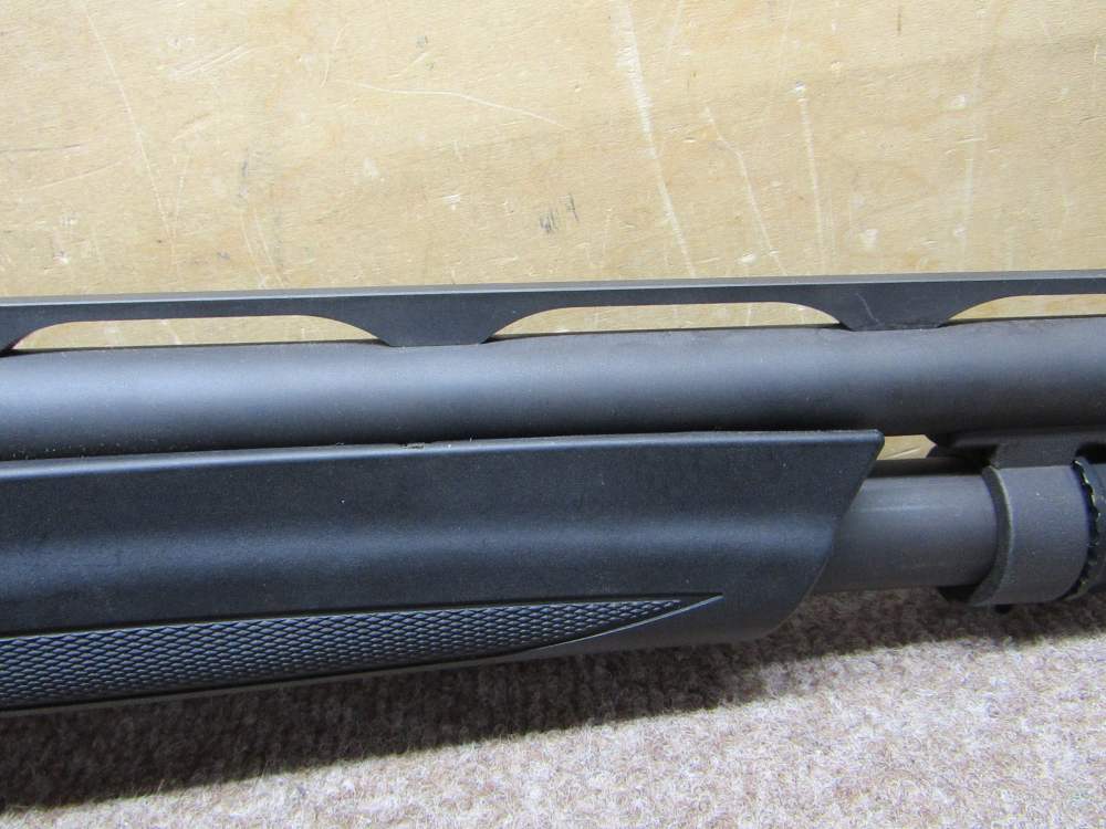 Stoeger P3500 12Ga 28" Pump Action Shotgun-img-7