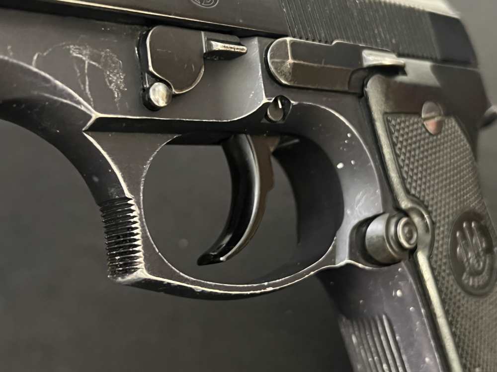 Beretta 96D DOA 40 SW full size pistol -img-19
