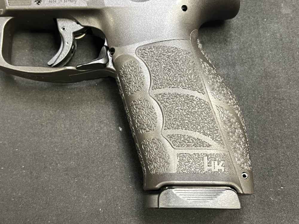 Heckler & Koch VP9A1 X w/ Holosun SCS green dot optic-img-4