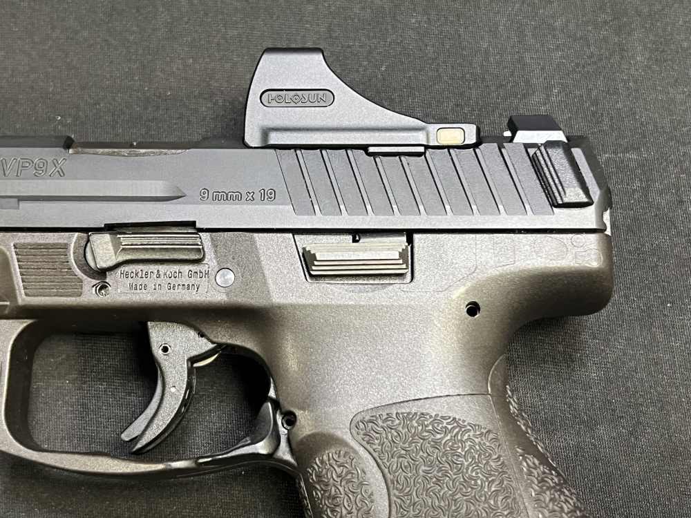 Heckler & Koch VP9A1 X w/ Holosun SCS green dot optic-img-3