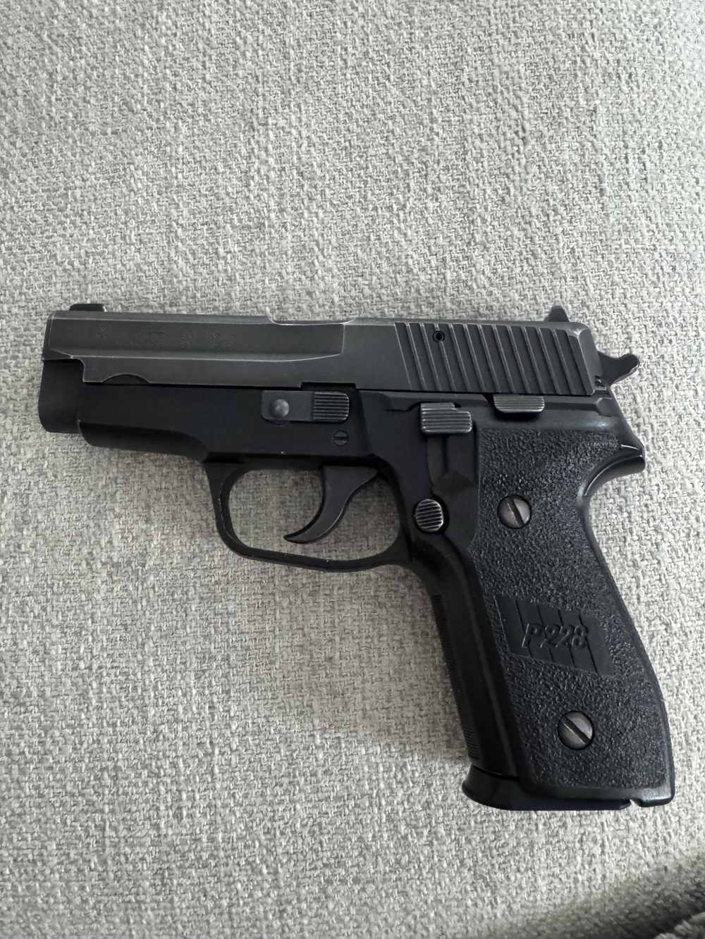 Sig Sauer P228 Made in Germany-img-0