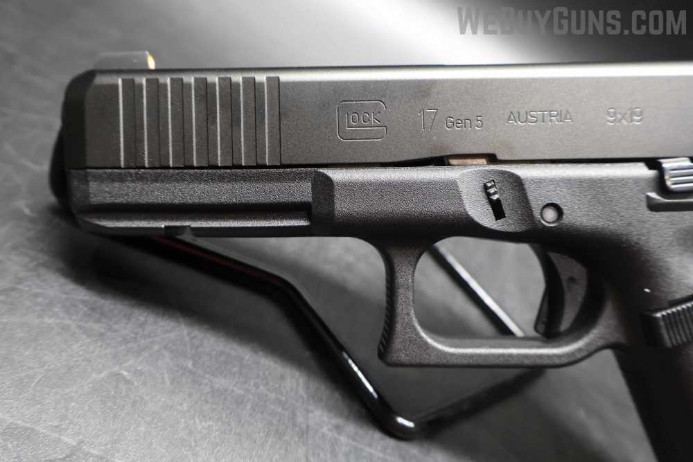 Glock 17 Gen5 Semi-Automatic Pistol 9X19-img-10