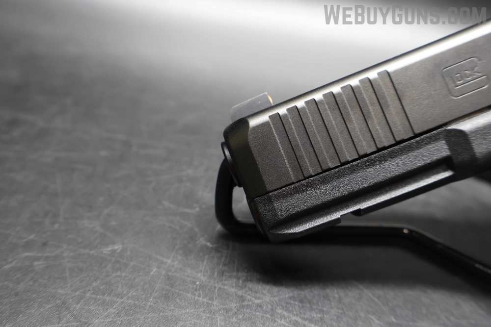 Glock 17 Gen5 Semi-Automatic Pistol 9X19-img-9