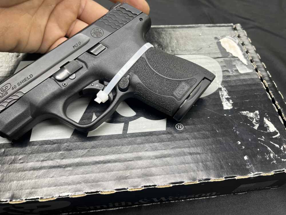 Smith and Wesson M&P 40 Shield M2.0 3.1" bbl .40 S&W 6+1-img-7